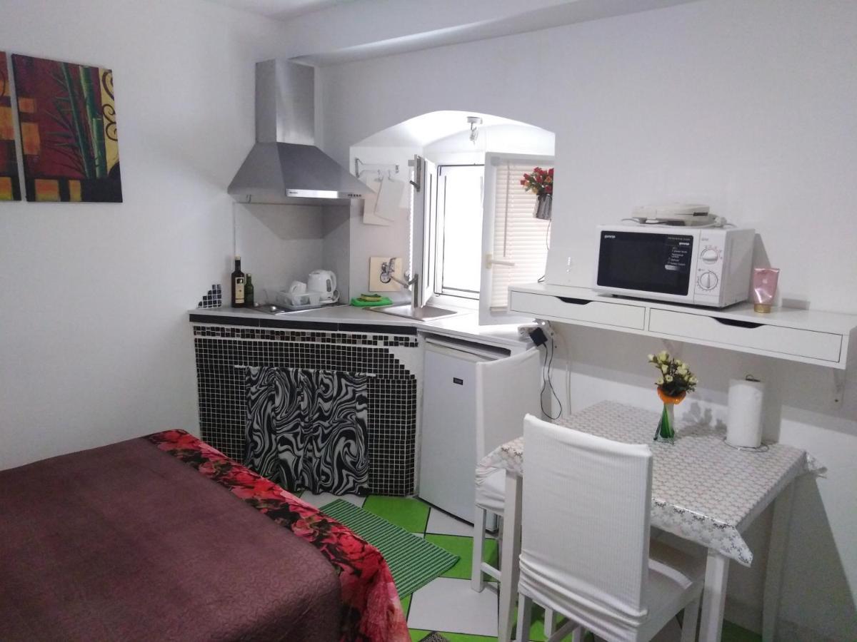 Split Studio Irisha Dış mekan fotoğraf