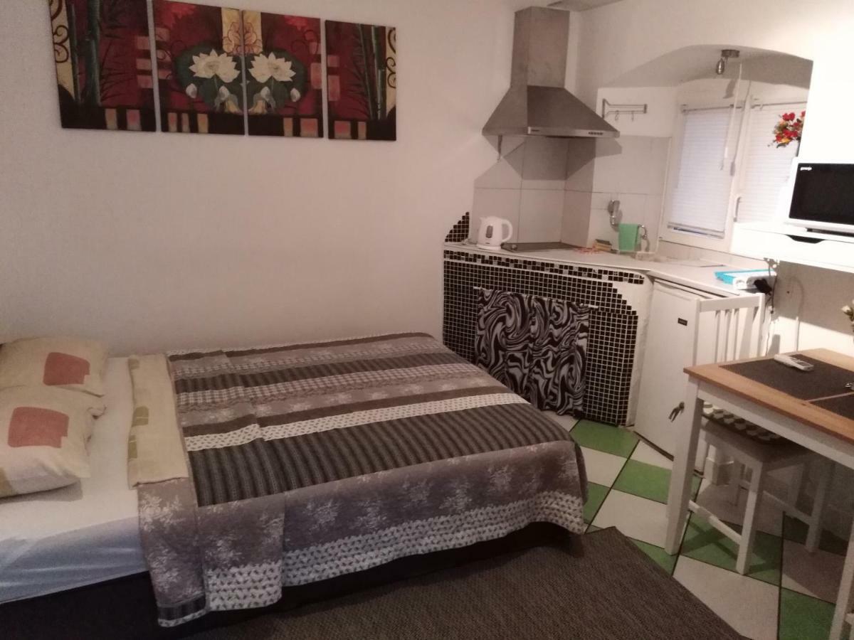 Split Studio Irisha Dış mekan fotoğraf